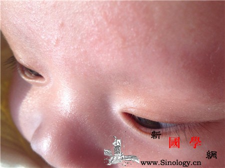 宝宝睫毛怎样才能变长只有一个办法_遗传-睫毛-基因-曲度-