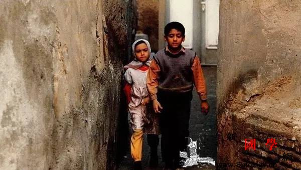 跟孩子哭穷到底有多可怕？_哭穷-儿子-父母-努力-