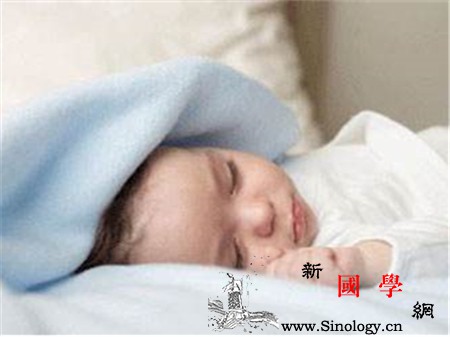 宝宝发烧应该多穿还是少穿要以宝宝舒适为标准_疫苗-升高-疾病-宝宝-