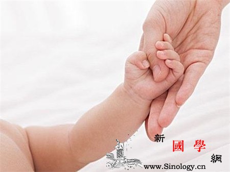 宝宝发烧摸哪里最准确小编的独家秘诀教给各位_最准确-判断-妈妈-宝宝-