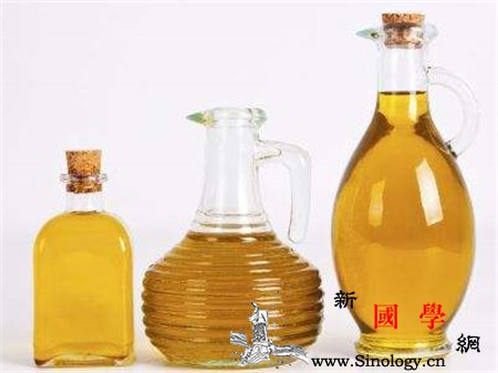 宝宝什么时候能吃油吃多少合适_什么时候-母乳-橄榄油-食用油-