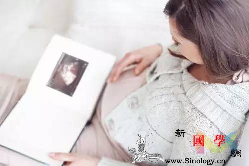 你天天眼红的超级“完美孕期”是如何炼成的？_瑜伽-身体-宝贝-还可以-