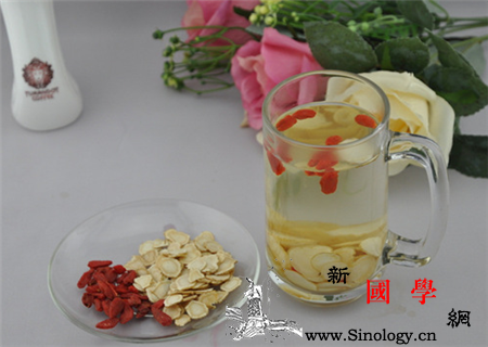 枸杞和什么搭配最好哺乳期分季节搭配枸杞功效_枸杞子-哺乳期-阳气-黄芪-