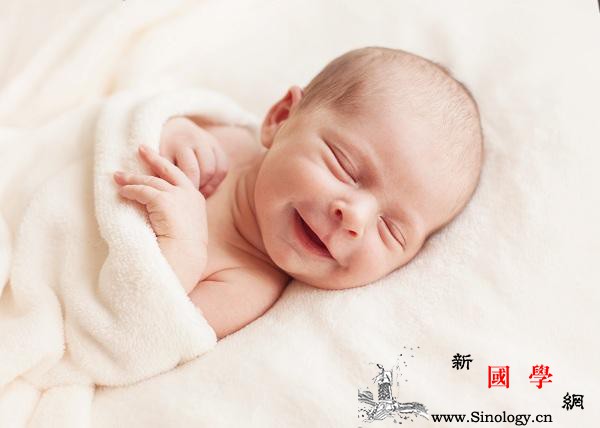 婴儿每天睡多长时间正常睡觉注意事项_个月-注意事项-睡眠时间-婴儿-