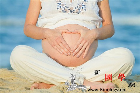 孕妇瑜伽_骨盆-呼气-脊柱-伸展-