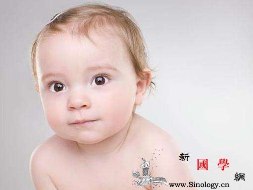 宝宝扎头发的危害婴儿不宜过早扎头发_头绳-头发-阻塞-婴儿-