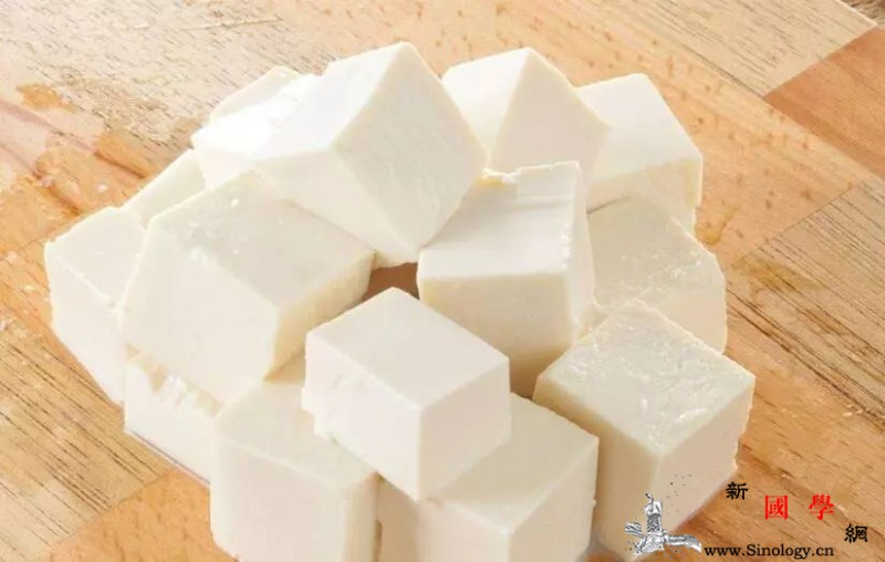 这4款食疗汤养血催乳排恶露！_益母草-鳝鱼-黄酒-食疗-