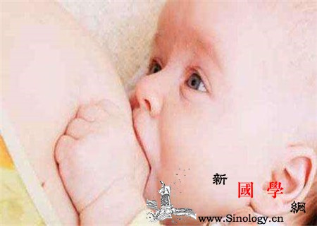 涨奶孩子吸不出来怎么办这些方法来帮你_热敷-卵磷脂-帮你-热水-