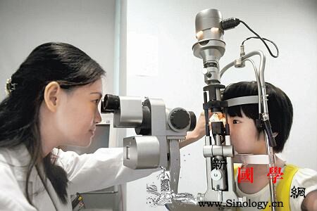 三岁宝宝散光怎么办_验光-眼疾-弱视-散光-