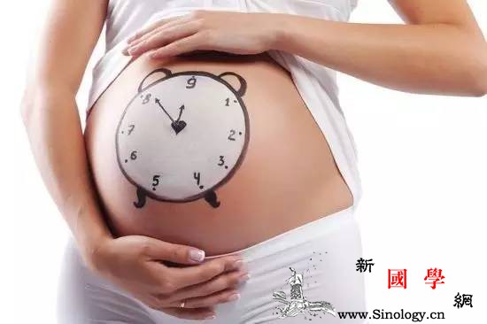 孕妇怎样抚摸肚子对胎儿好？准妈妈们知道吗？_按压-胎儿-腹部-抚摸-