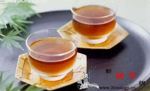 养髓补血的月子餐产后千万别错过！_姜片-阿胶-洗净-墨鱼-