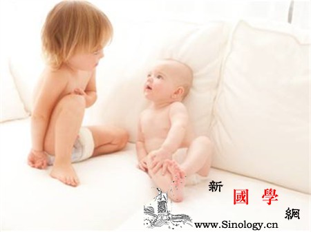 纸尿裤穿到几岁看看专家怎么说_便盆-括约肌-排便-几岁-