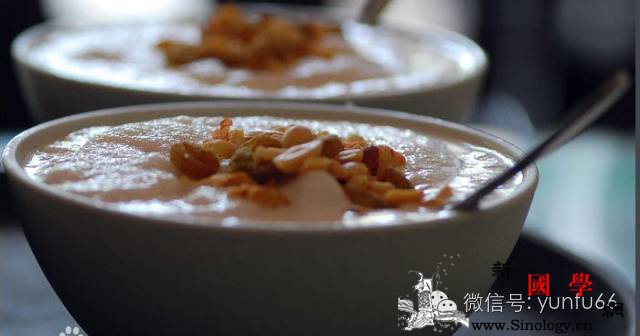 孕吐吃什么五种饮品能缓解_孕吐-梨子-生姜-生菜-