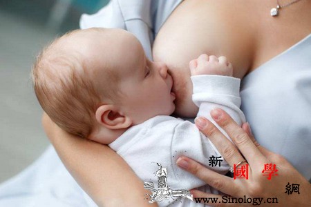 母乳不足别紧张问题在这4点上轻松变身背奶_奶妈-吮吸-母乳-妈妈-