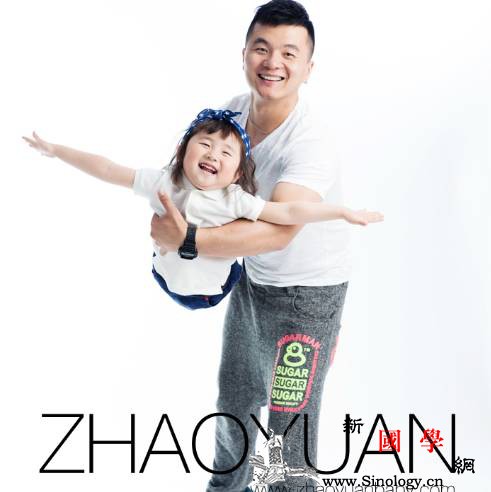 爸爸如何和宝宝做好亲子互动？_相处-父亲-爸爸-妈妈-