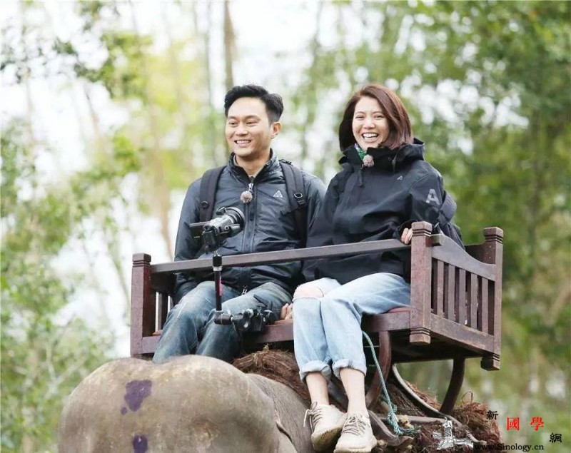 袁咏仪和张智霖的“唯一矛盾”：教育方式冲突会_教养-冲突-父母-风格-