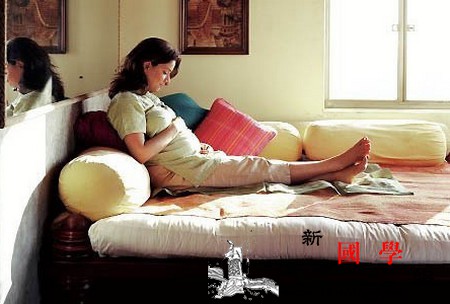 为了生出漂亮宝宝家里摆设美丽的画儿是否有_胎教-胎儿-视觉-看着-