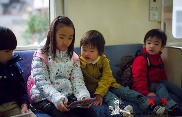 父母都将面对的现实：你的孩子终会“平凡”_的是-平凡-父母-母亲-