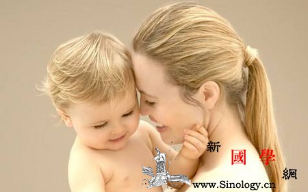 做好这几点帮你赶走产后抑郁！_雌激素-产妇-产后-抑郁-