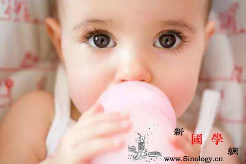 奶粉快过期了还能喝吗如何判断宝宝奶粉是否变_还能-奶粉-开封-宝宝-