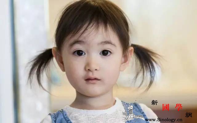 乖宝宝奥莉情绪爆发？读懂宝宝的怪脾气打倒小_情绪-孩子-抱着-孩子们-