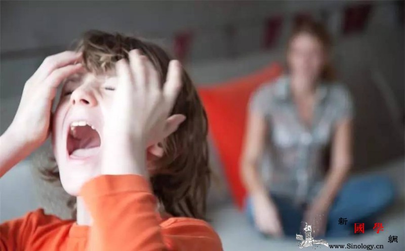 接纳孩子的情绪不管用啊？！那是你对孩子用了假_接纳-情绪-孩子-用了-