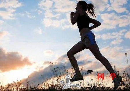 黄体期剧烈运动可致女性不孕月经前不能跑步吗_剧烈-跑步-经期-卵泡-怀孕准备