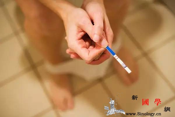 产后只要大姨妈没来就不会怀孕吗？_排卵-产后-子宫-月经-