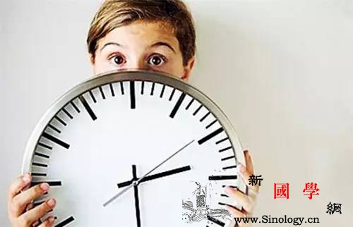 想让孩子变得更优秀？妈妈们只要做到这三件事就_妈妈-孩子-哈佛-学习-