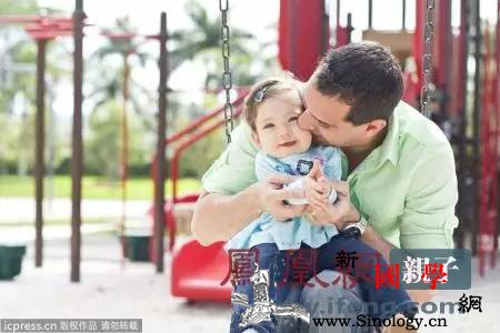 爸爸带的孩子为什么更聪明？_家庭教育-父亲-男性-母亲-