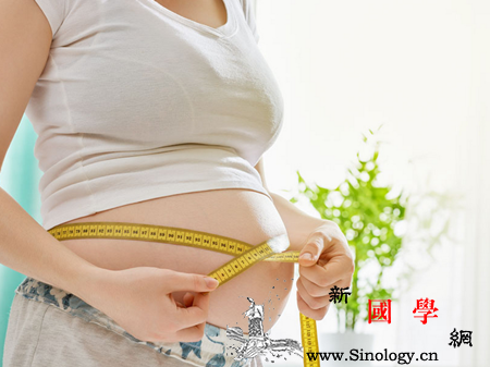 孕妇肚子歪是怎么回事_胎位-胎动-侧卧-胎儿-