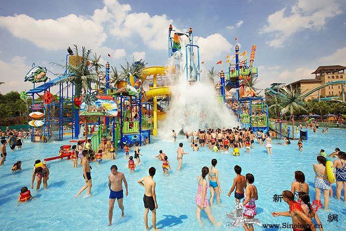广州水上乐园有哪些夏天带宝宝去广州玩水就要_滑道-广州-水城-玩水-