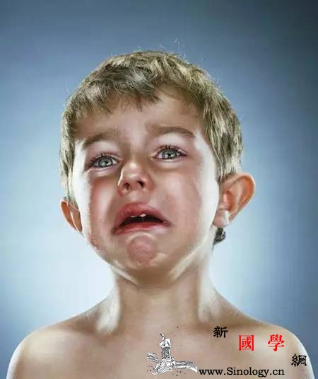孩子上学3周晚上常哭笑怎么了？_焦虑-分离-妈妈-孩子-