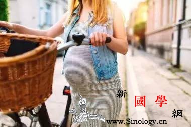 看臀围测胎儿性别？医生狠批孕期8大“神话”_咖啡因-孕吐-妈妈-宝宝-