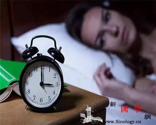 孕妈睡眠不好?睡前一小时多做这5个小动作_睡前-孕妇-睡眠-葵花籽-