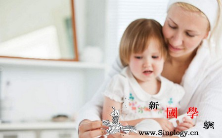 好妈妈的标准是什么？你现在爱孩子的样子就是好_奶粉-焦虑-妈妈-孩子-