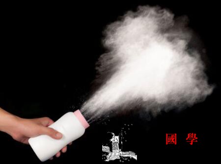 宝宝爽身粉过期能用吗细数爽身粉过期后的妙用_爽身粉-污渍-首饰-衣服-