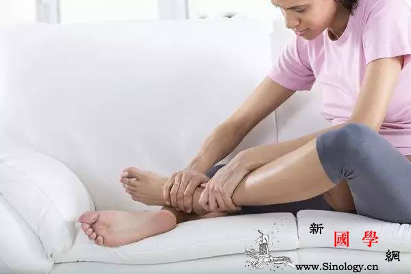 怀孕期间腿脚浮肿怎么办？过来人经验教你轻松缓_消肿-冬瓜汤-腿脚-浮肿-