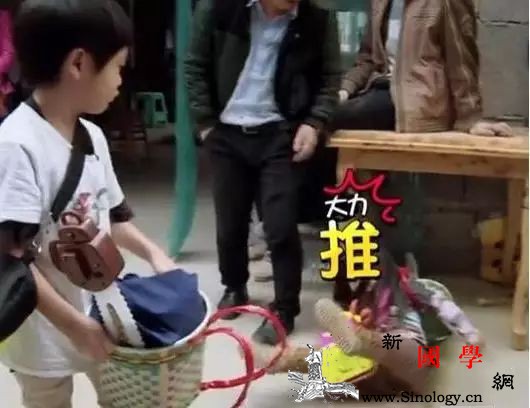 宝宝相争家长这5种做法会让“小事变大”_矛盾-家长-妈妈-孩子-