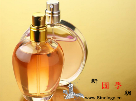 孕妇可以用香水吗_麝香-吸入-胎儿-头晕-