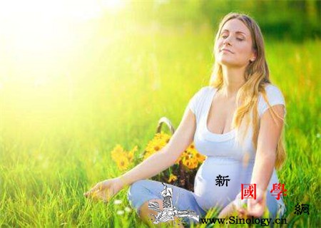 怀孕8个月肚子疼_裂孔-食管-囊肿-扭转-