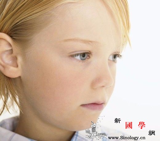 为什么我们的孩子越来越“沉默”？_表姐-欢欢-跳舞-沉默-