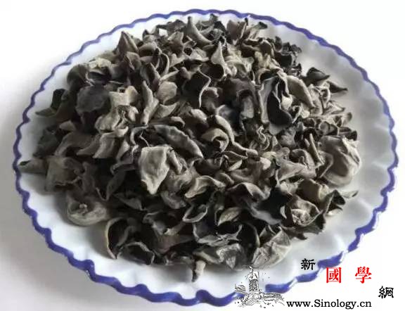 黑木耳和它是绝配超具美容养颜功效！孕妇可以_黑木耳-红枣-木耳-朽木-