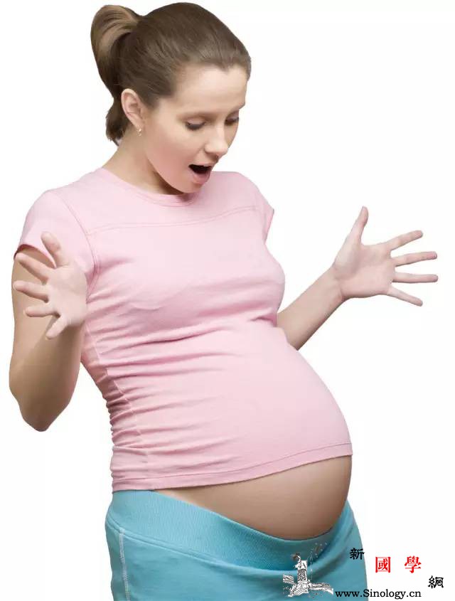孕中期肚子痛应警惕胎盘早剥很危险！_羊水-胎盘-剥离-妊娠-
