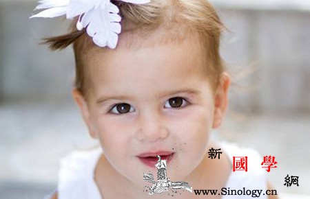 传统的中国父母与典型的外国式父母你更倾向于_儿子-父母-外国-孩子-