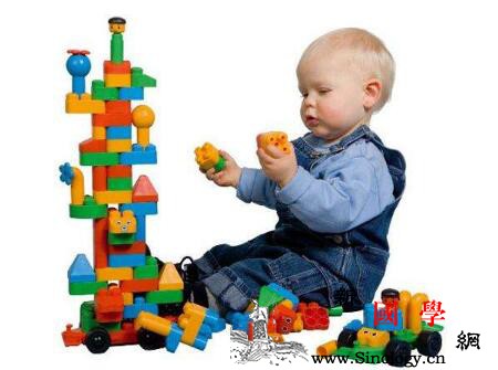 不同月龄宝宝玩积木的方法搭积木诀窍_月龄-积木-玩法-阶段-