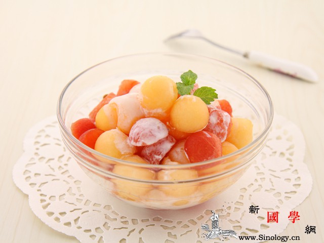 酸甜开胃的蔬果沙拉孕妈吃营养也是超赞的简_芋头-沙拉-步骤-果肉-