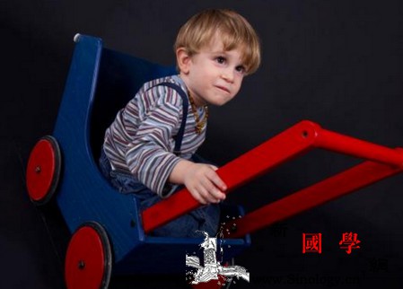 当妈的教育孩子应该严厉点吗？当个“后妈”不好_后妈-严厉-专注-尝试-