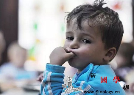 男孩晚上1年幼儿园其实好处多多_幼儿园-男孩-妈妈-老师-