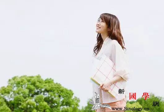 孕期尿频正常吗?孕妇憋尿对胎儿有影响吗?_排尿-尿液-膀胱-胎儿-